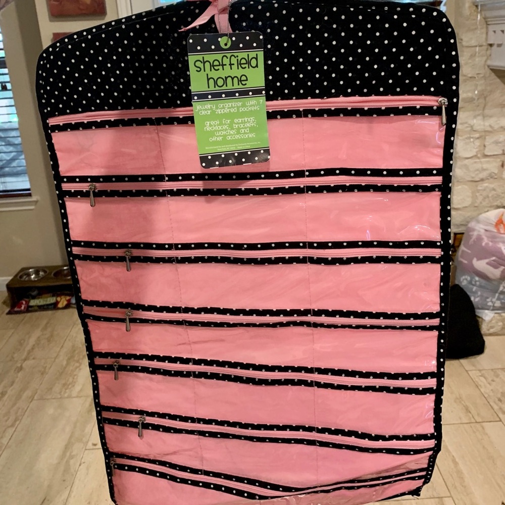 Jewelry holder